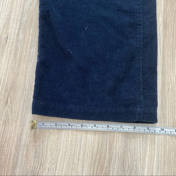 Levi’s 505 Regular Fit Straight Leg Corduroy Pants - Picture 7 of 10